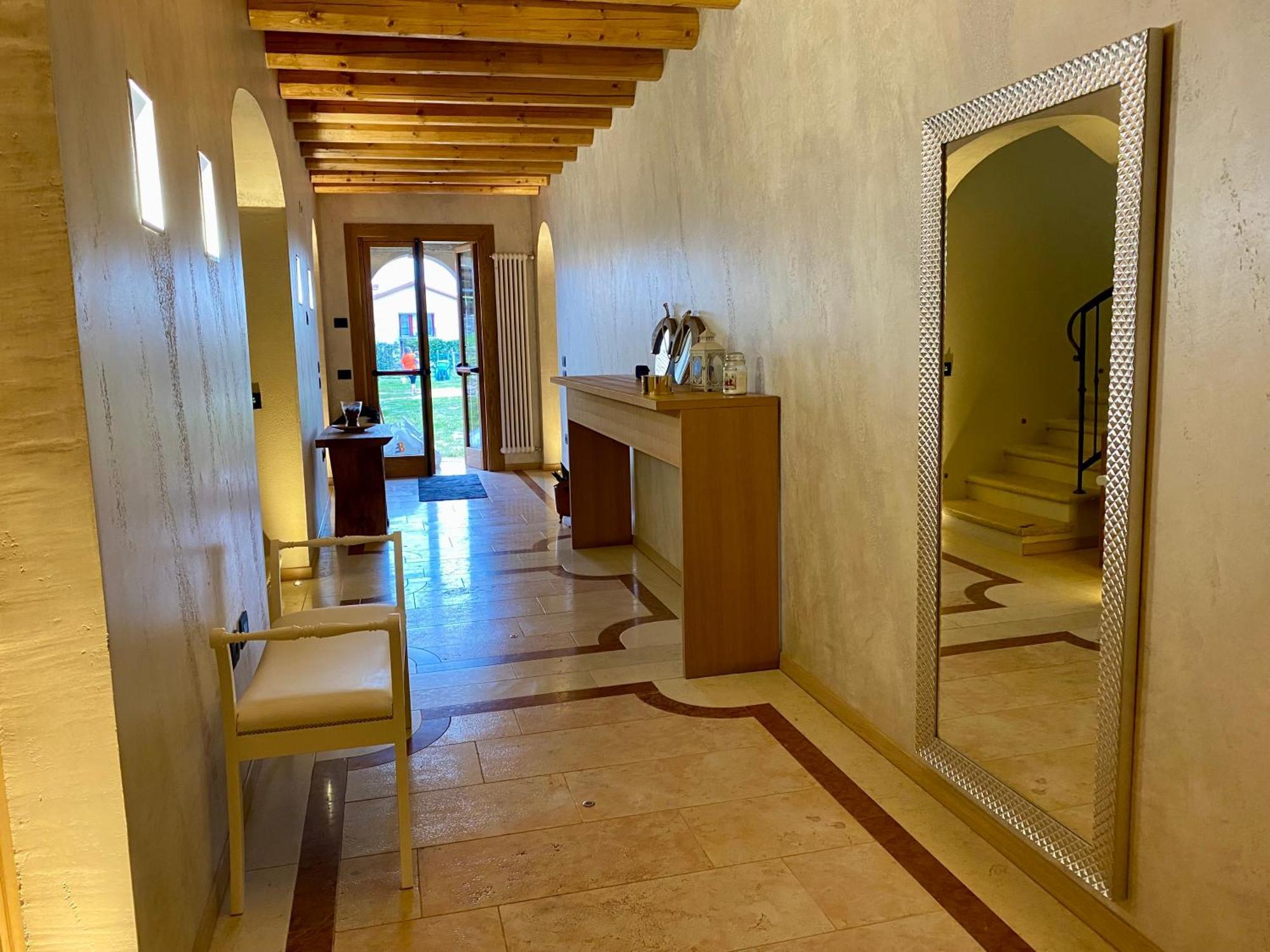 Petite Pomme Hotel Romano D'Ezzelino ภายนอก รูปภาพ