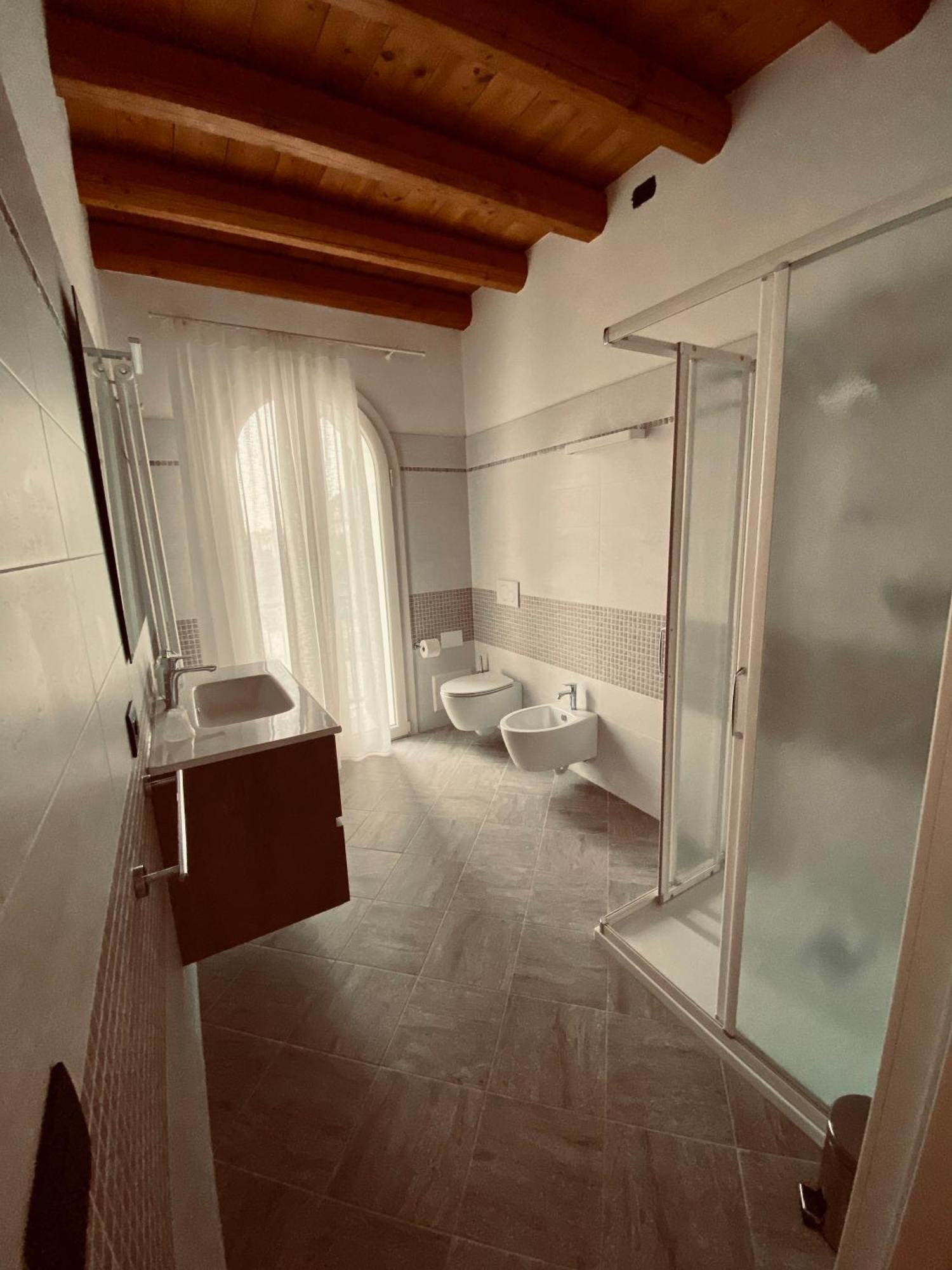 Petite Pomme Hotel Romano D'Ezzelino ภายนอก รูปภาพ